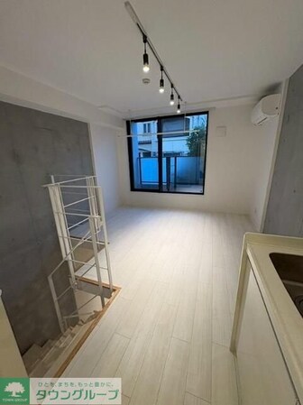 プライマル駒沢大学の物件内観写真